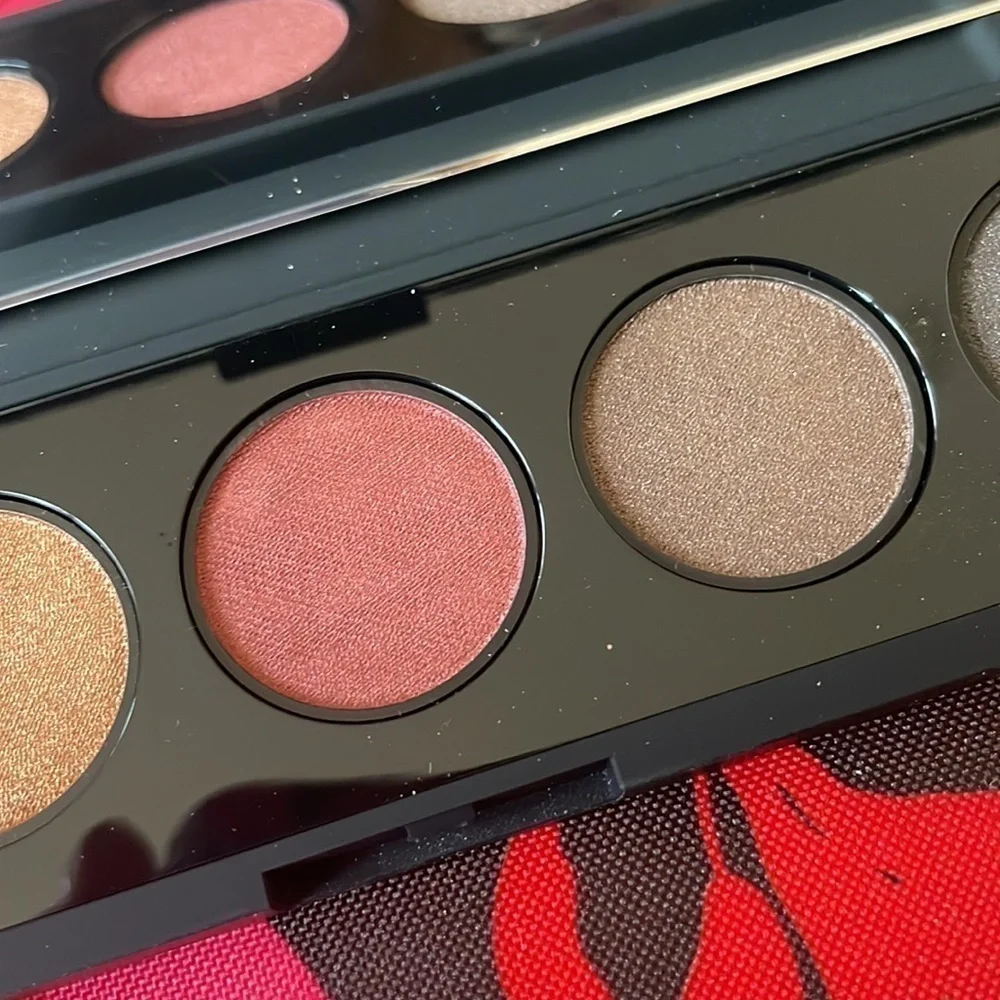 Brand New Bare Minerals Bundle Eyeshadow Palette Powder Blush Swank Matte Lip